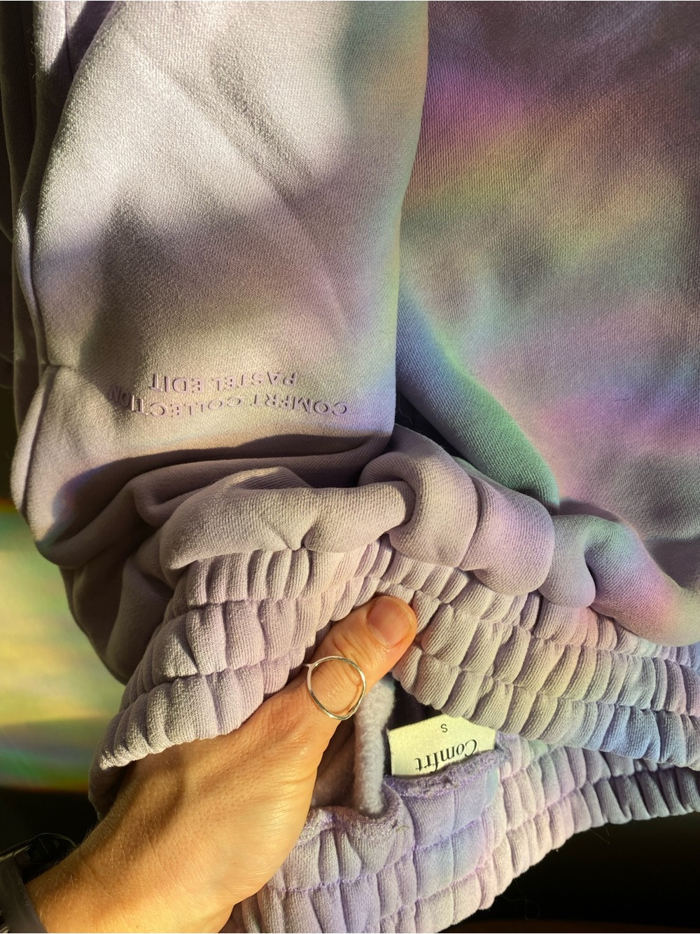 Comfrt Sweatsuit Set in Lilac LIKE NEW - Picture 7 of 7